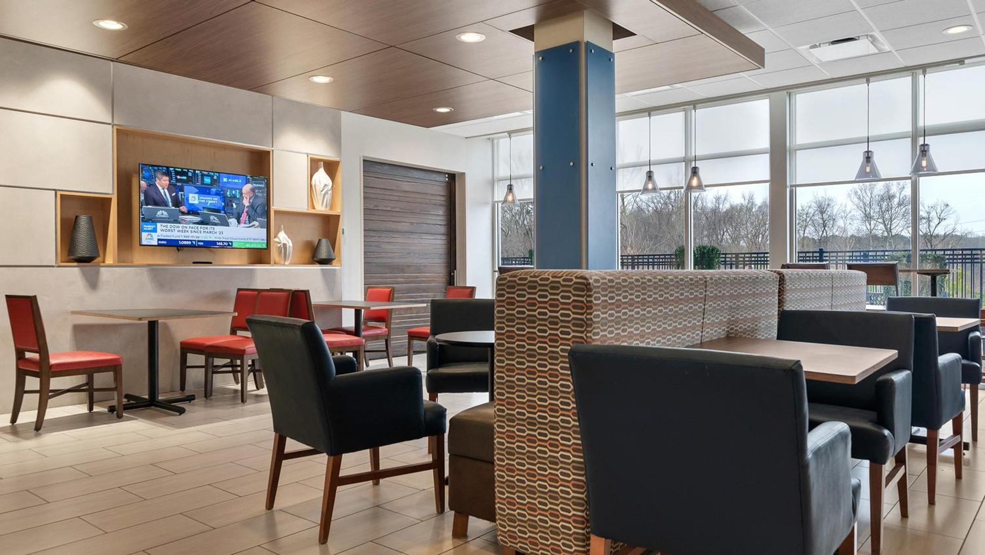Holiday Inn Express & Suites Macon North By Ihg Eksteriør bilde