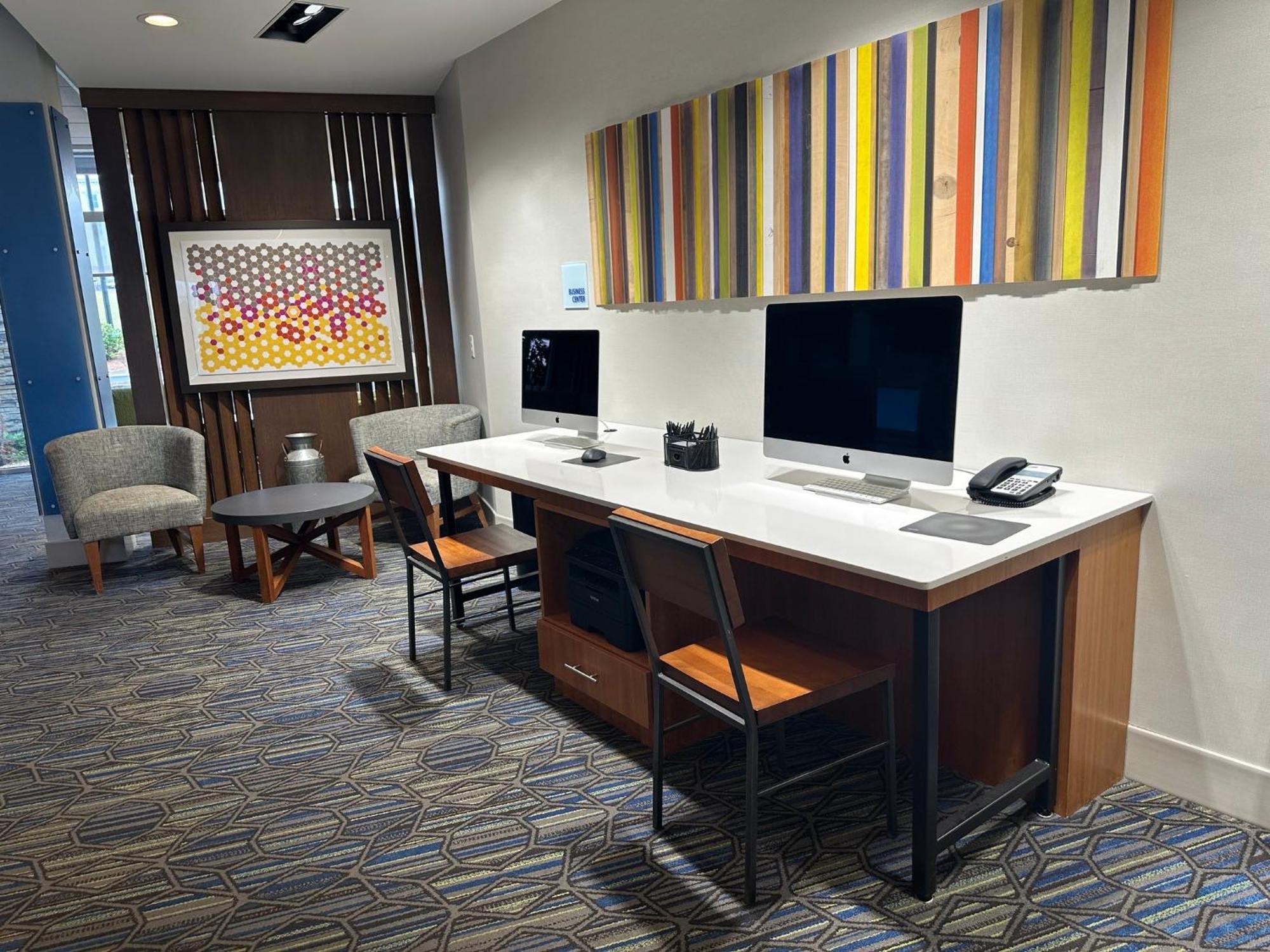 Holiday Inn Express & Suites Macon North By Ihg Eksteriør bilde